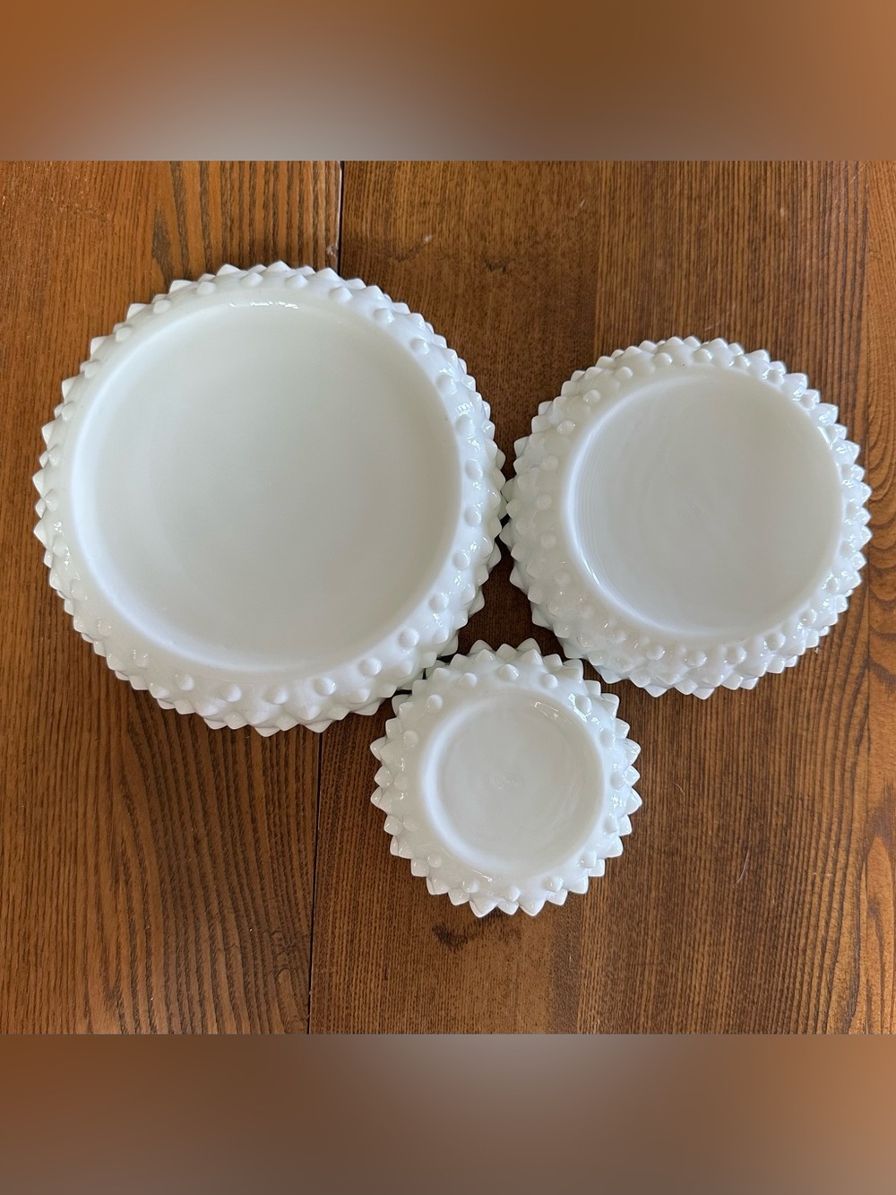 Set of 3 Vintage Fenton white hobnail round nesting ashtray trinket dishes - Picture 4 of 9